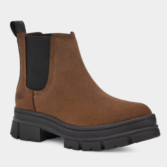 UGG Ashton Chelsea Suede Ankle Boot - Picture 1 of 9